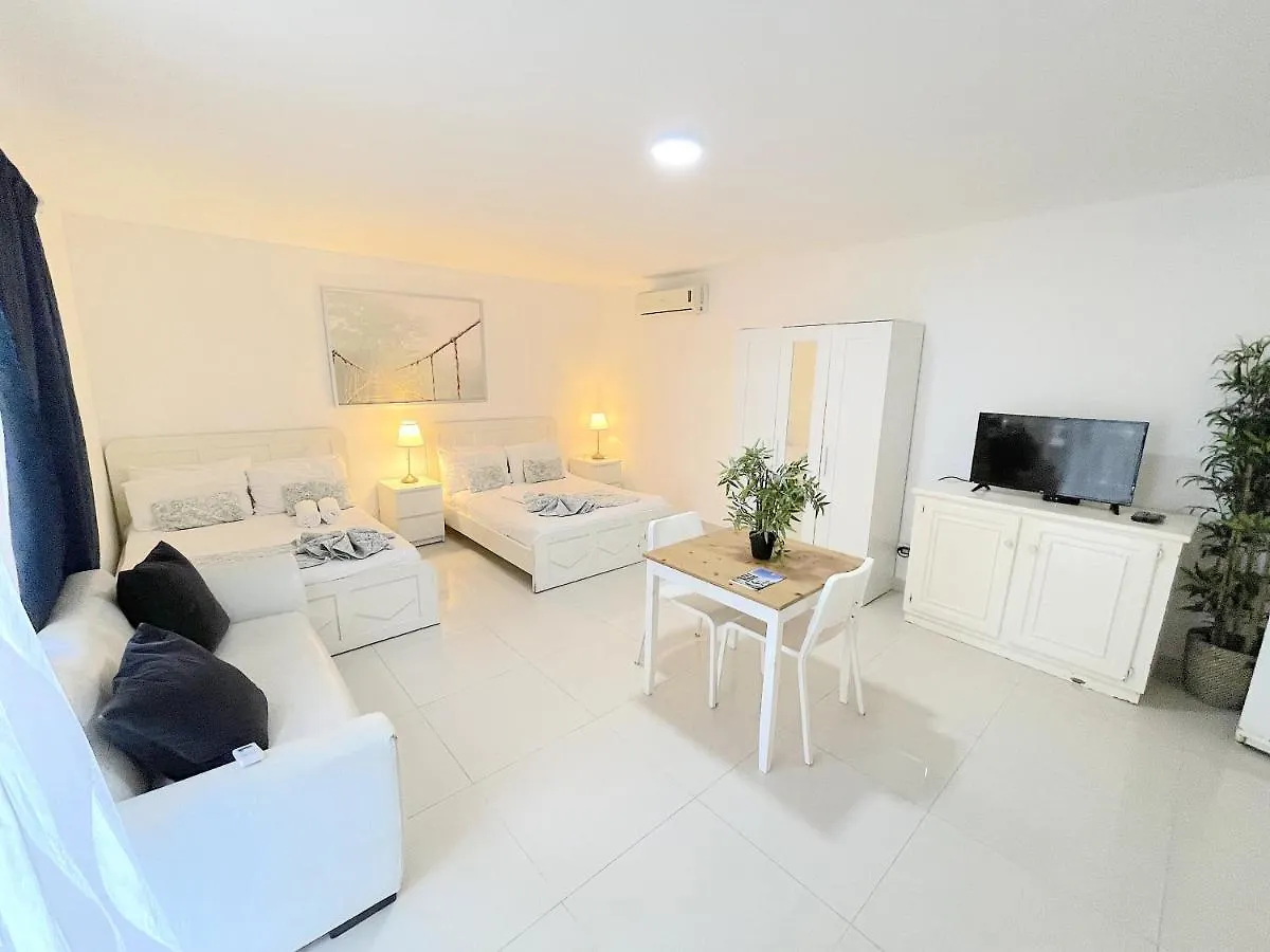 Deluxe Hotel Suites Studio Bavaro Wifi Parking Bbq Beach Club & Spa Punta Cana Dominican Republic
